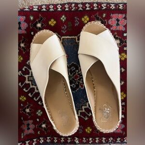 Franco Sarto off-white leather Polina espadrille wedges size 8.5